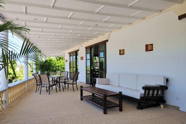 Surin Villa Villa *