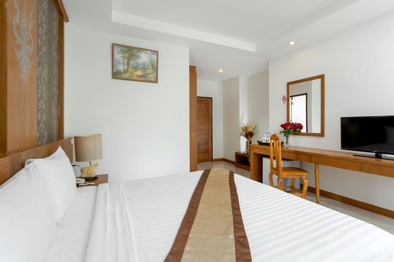 Express Hotel 3*