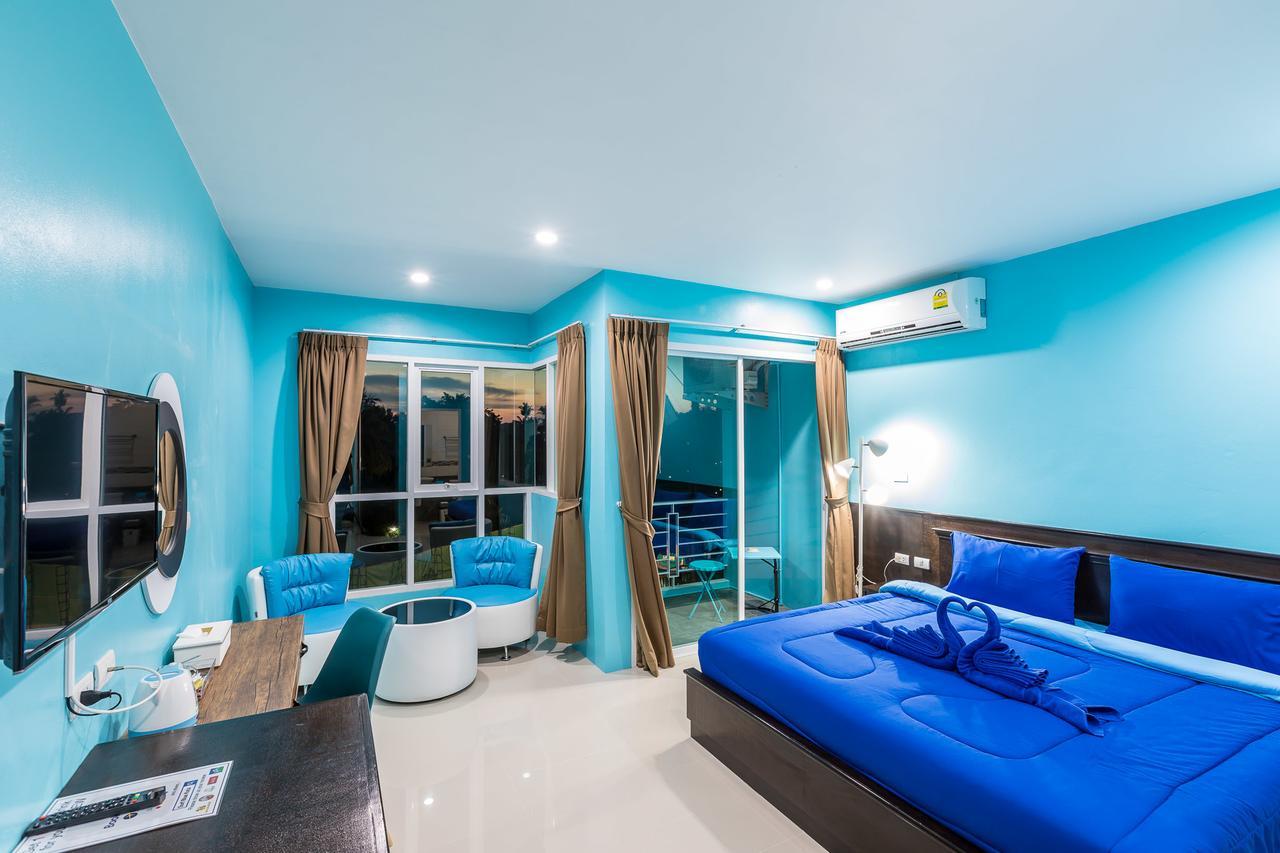 Surf Blue