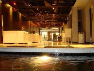 The Belle Hotel