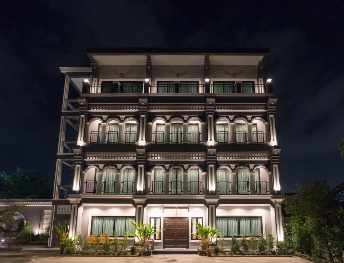Hotel The Besavana - Sha Extra