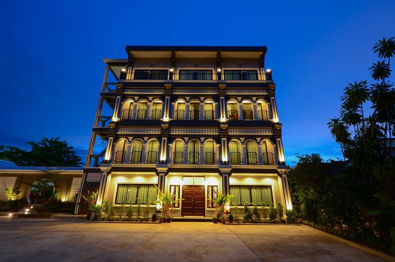 Hotel The Besavana - Sha Extra
