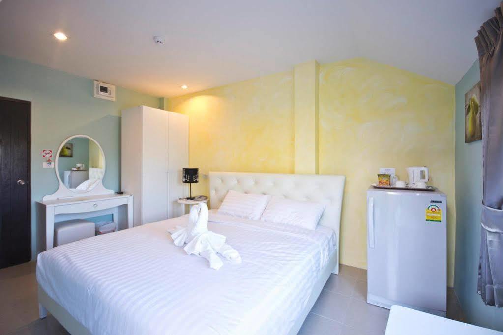 Apartment Oyo 345 The Click At Chalong