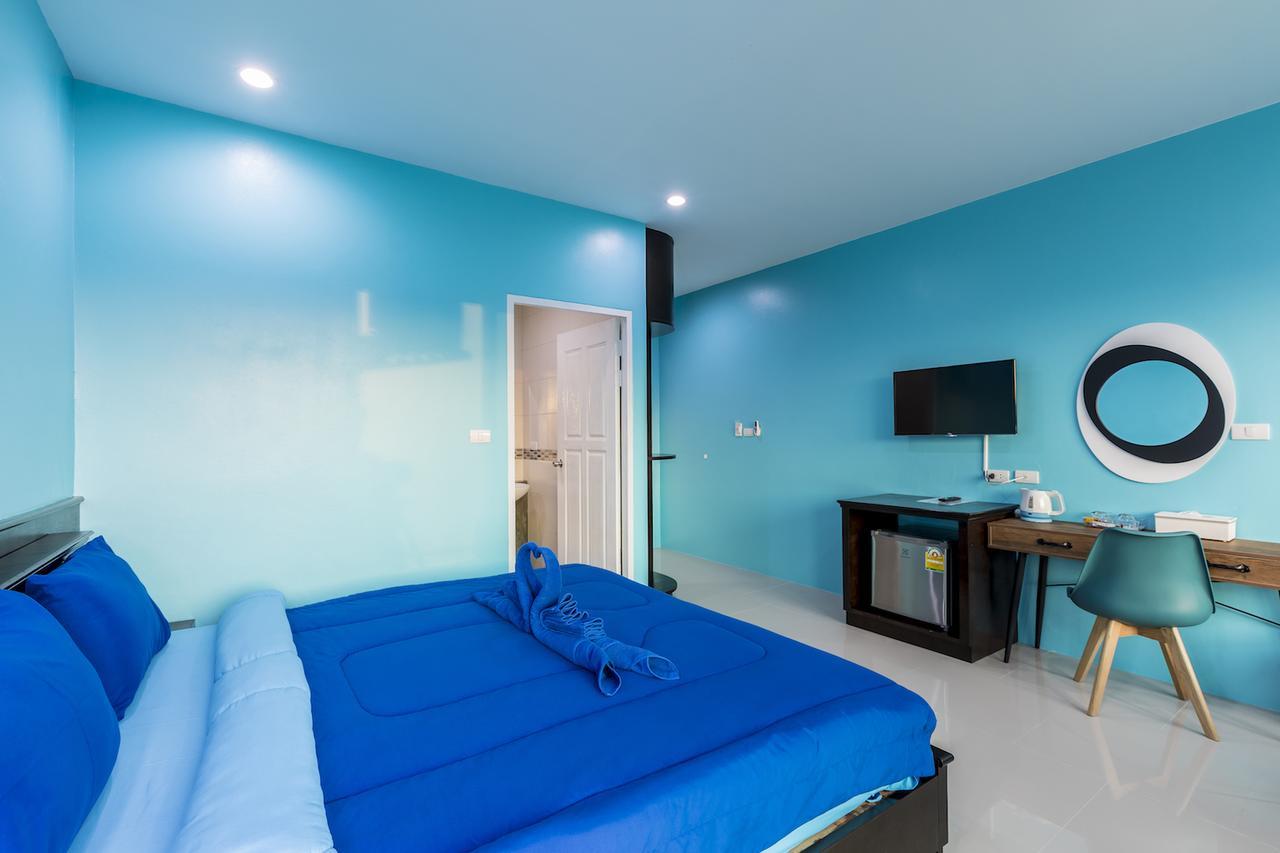 Hotel Surf Blue