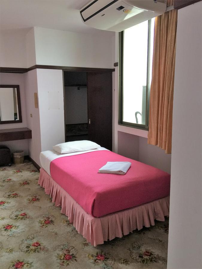 Daeng Plaza Hotel Phuket
