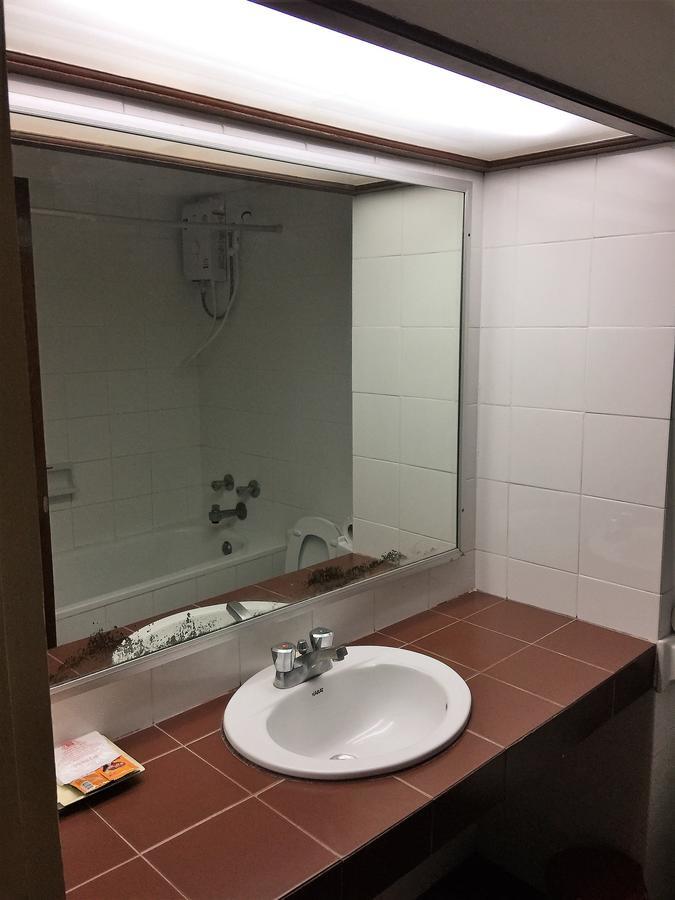 Daeng Plaza Hotel