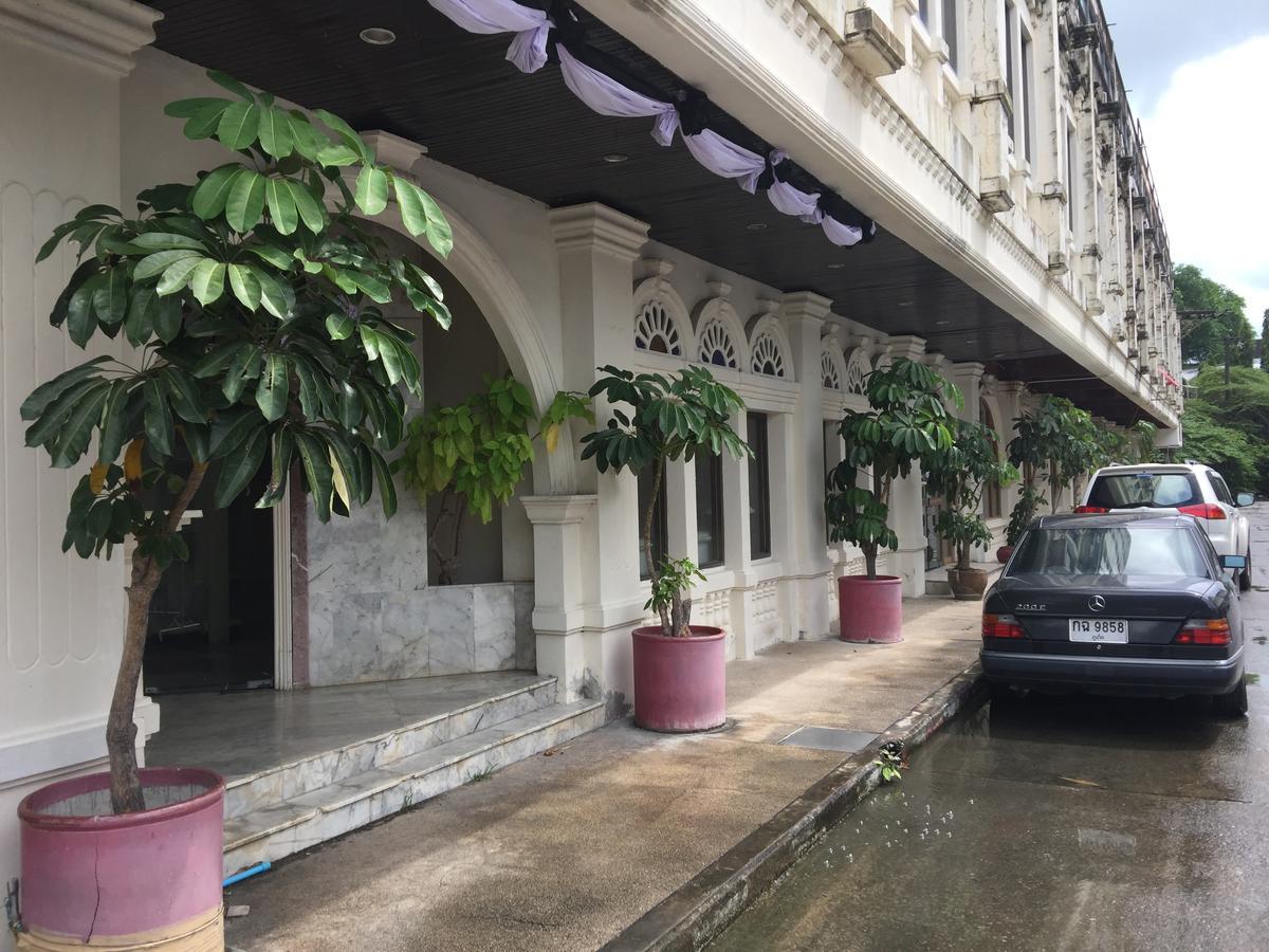 Hotel Daeng Plaza 2*
