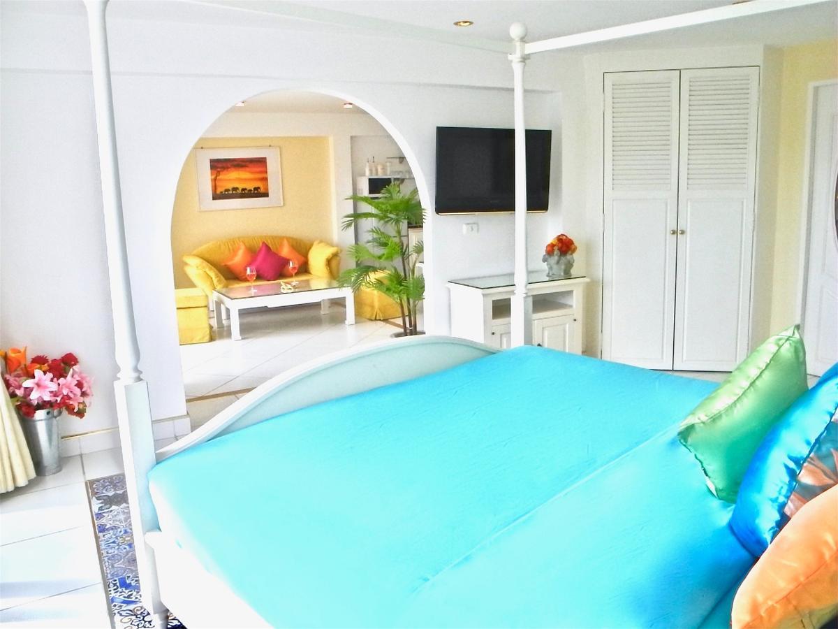 Le Versace * Patong