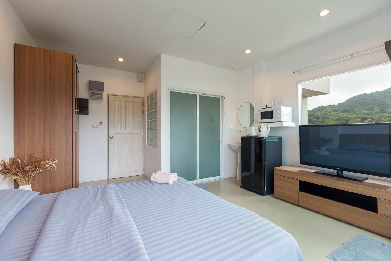 Apartment Number 4