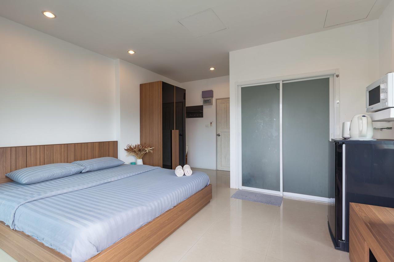 Number 4 Apartment Nai Harn