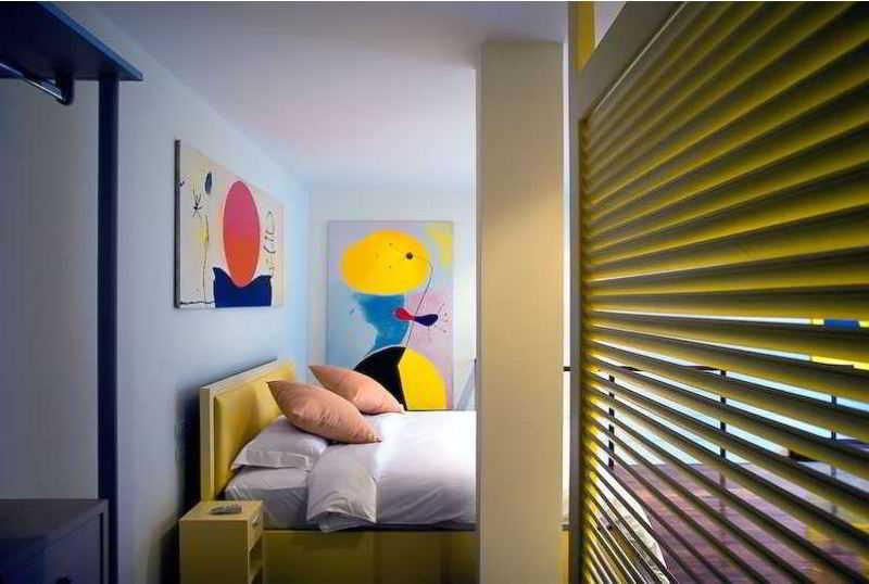 Aparthotel At The 9th 3*