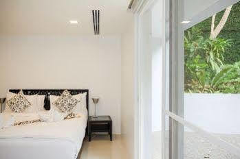 Jirana Patong 5*