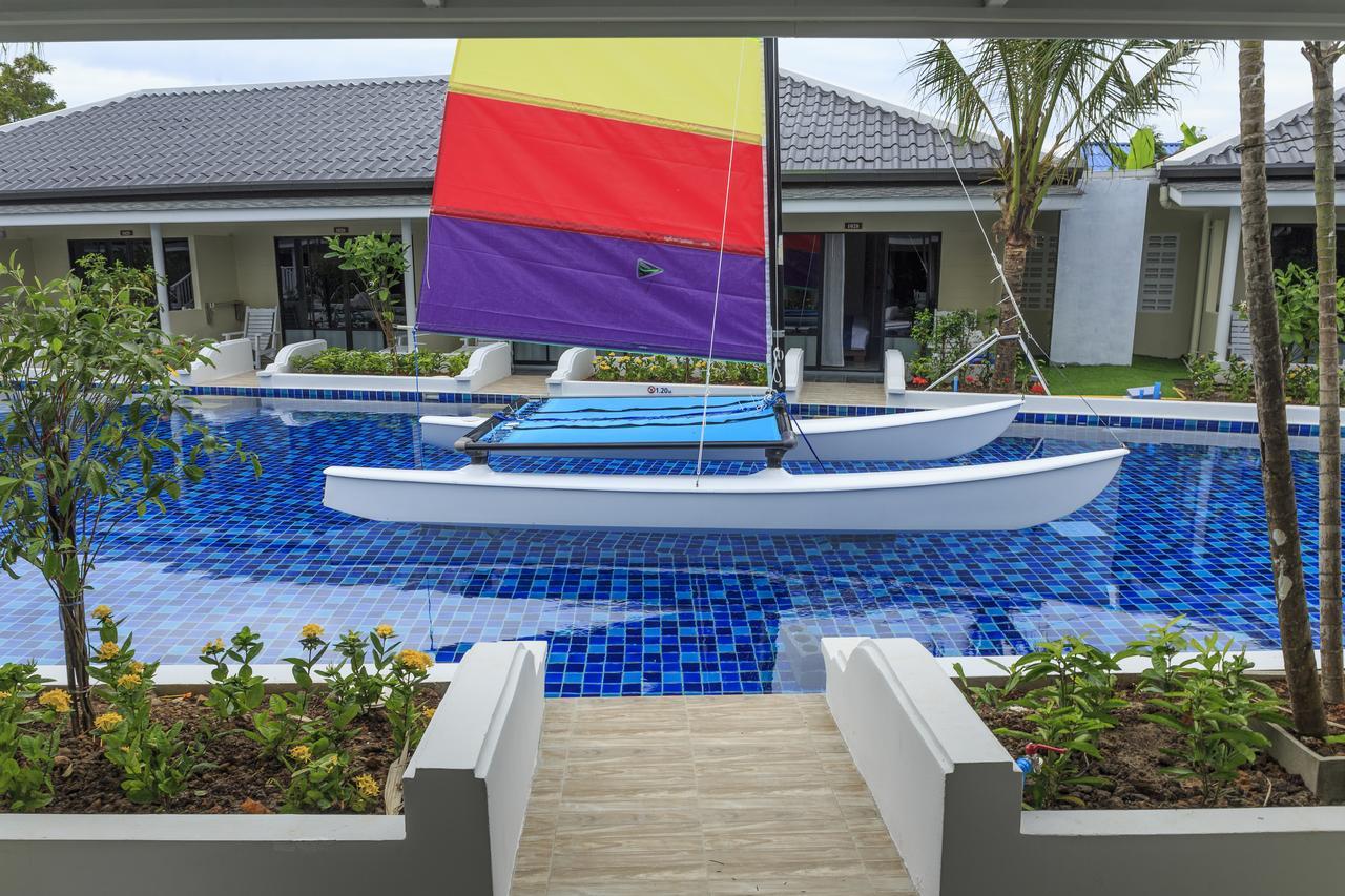 Tuana Brook Pool Access 5*