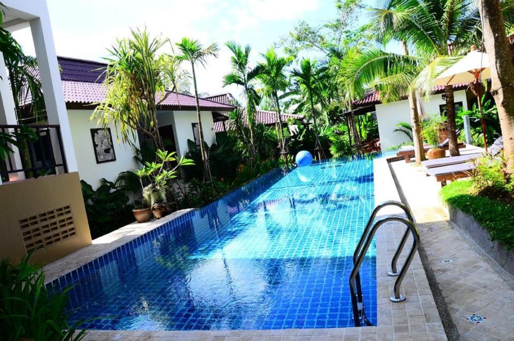 Cocoville Phuket - Sha 3* Chalong