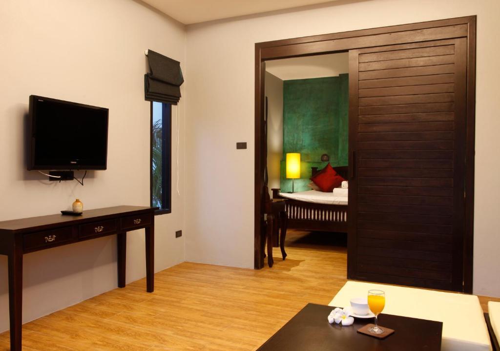 Resort Cocoville Phuket - Sha 3*
