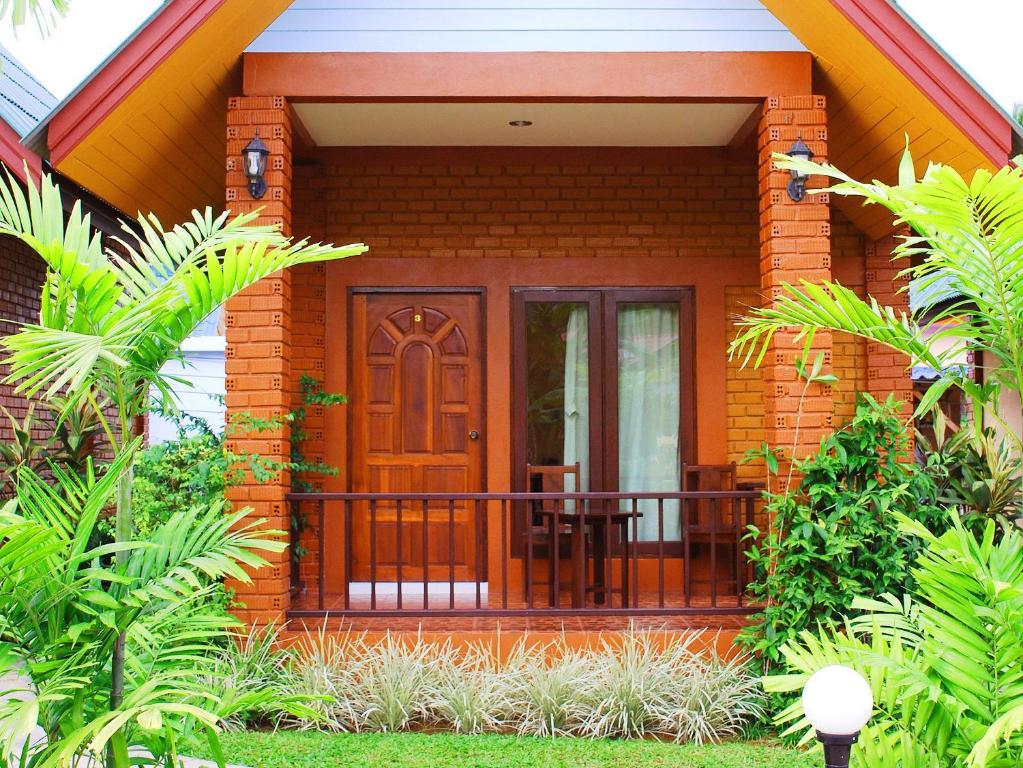 Tanamas House