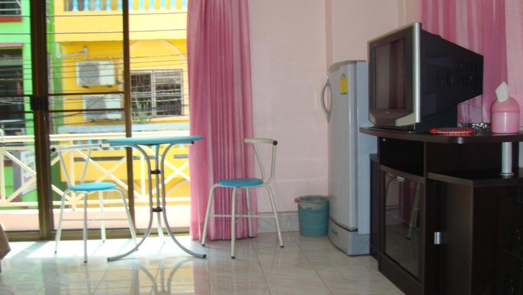 Guest house Candy House Patong