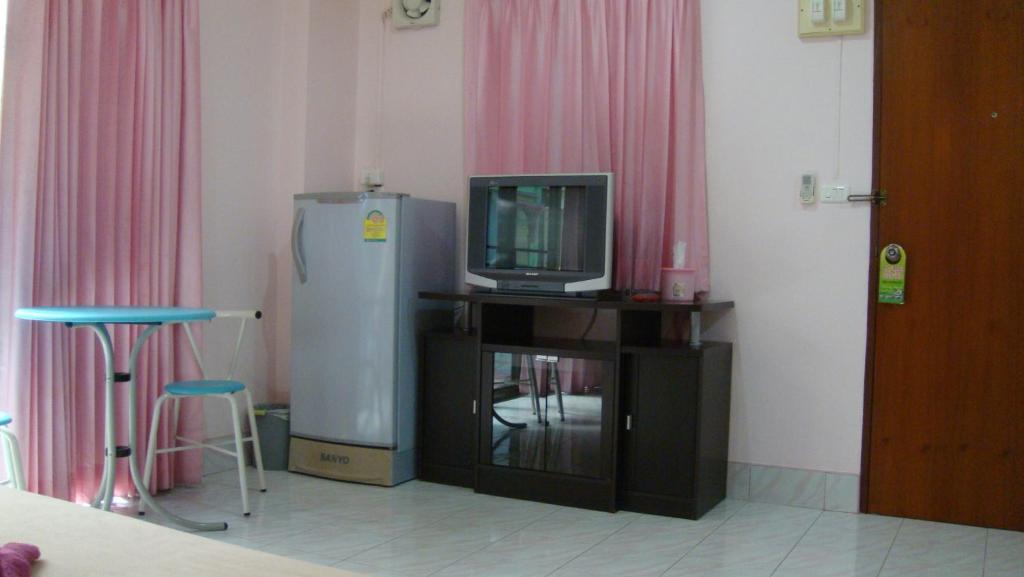 Guest house Candy House Patong