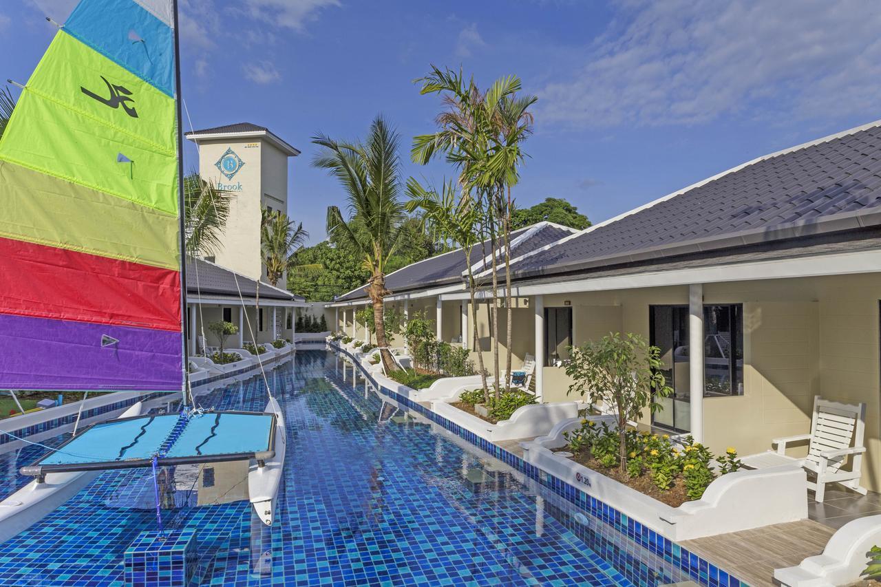 Tuana Brook Pool Access Chalong