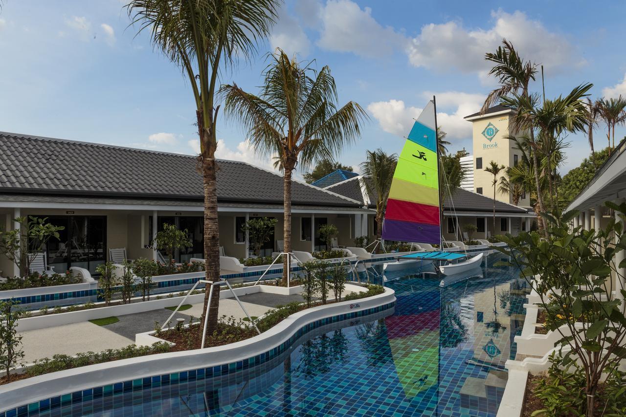 Tuana Brook Pool Access Resort