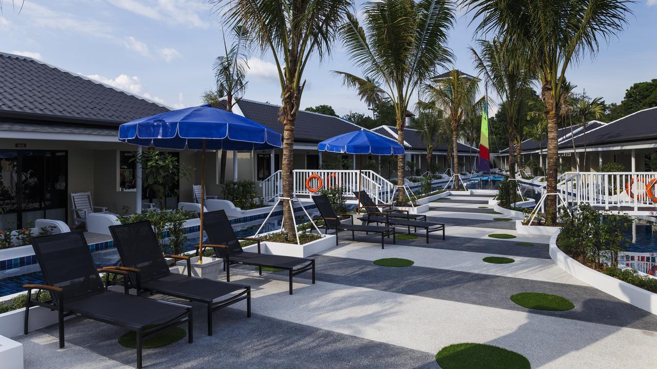Tuana Brook Pool Access Resort Chalong
