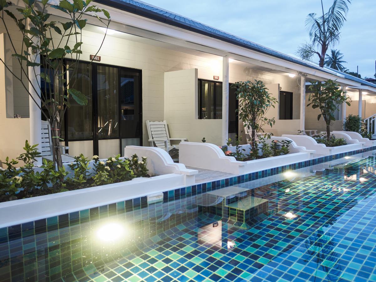 Tuana Brook Pool Access Chalong