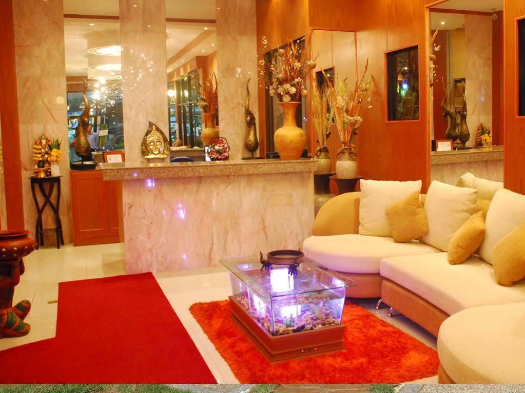 Palm Hotel 3*