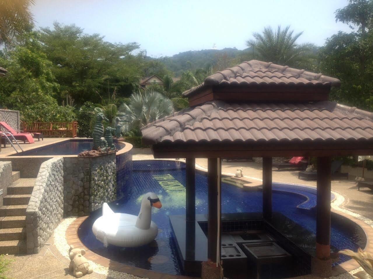 Thai Modern & 