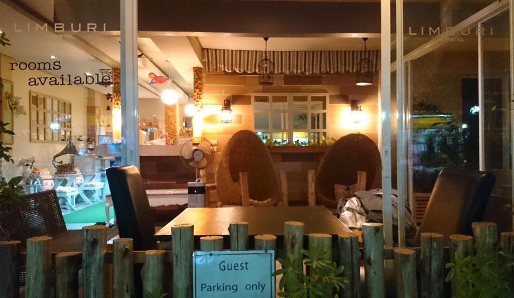 Limburi Hometel 3* Phuket