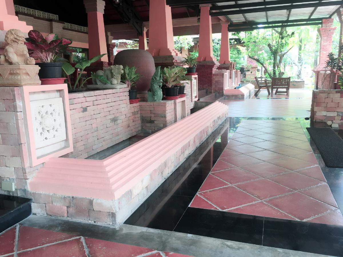 Resort Circle Phuket &