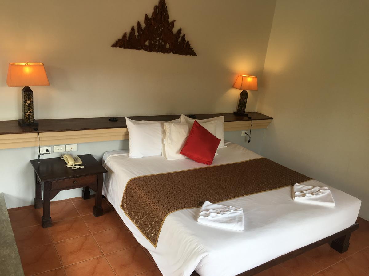 Circle Phuket & Resort 4*