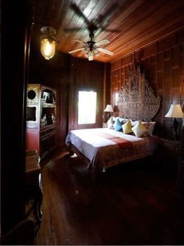 Baan Sang Pathum Hotel