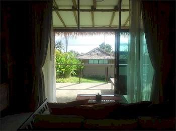 Resort Jindarin Coconut Island