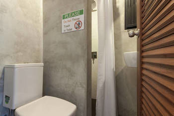Dfeel House Hostel Patong