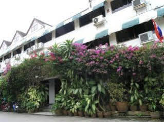 Karon View Hotel 2*