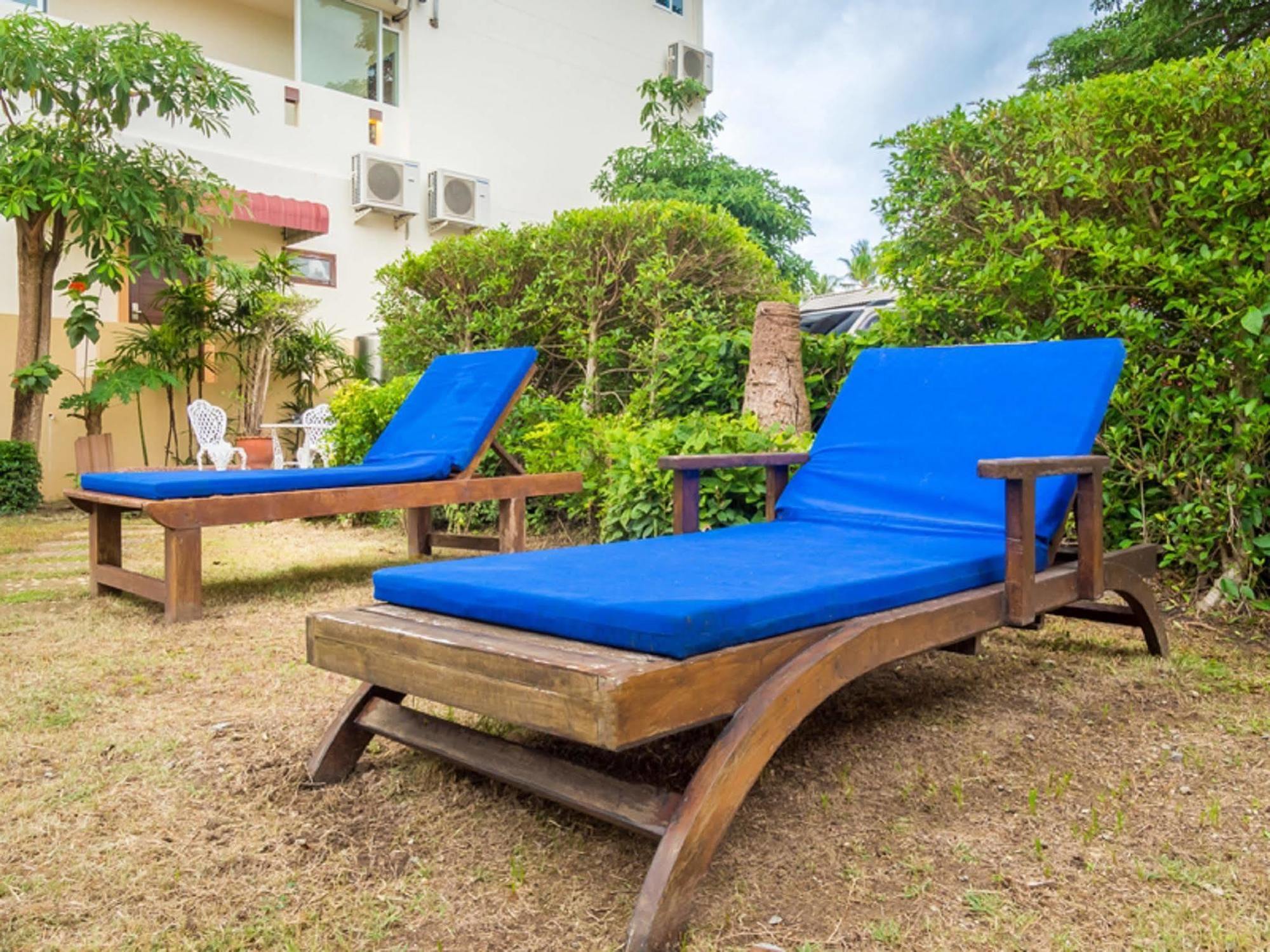 Hotel At Naiharn Boutique Hotel Rawai
