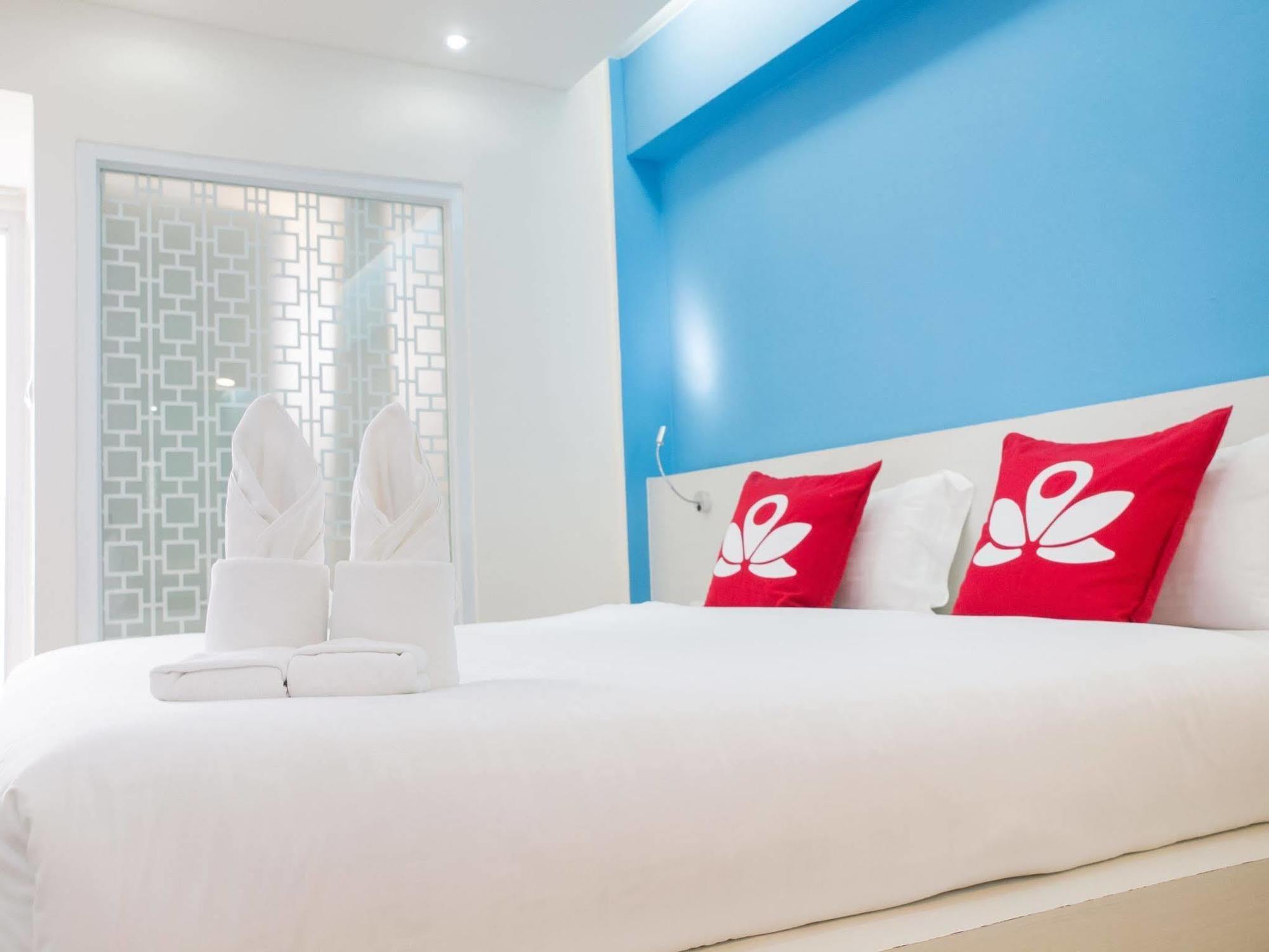 Zen Dibuk Town Hotel 3*