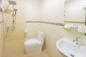 T.y. Airport Apartment