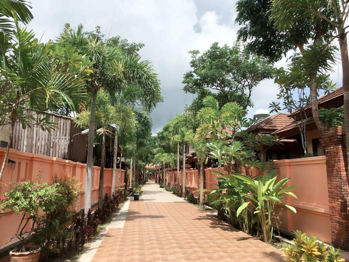 Circle Phuket & Resort 4*