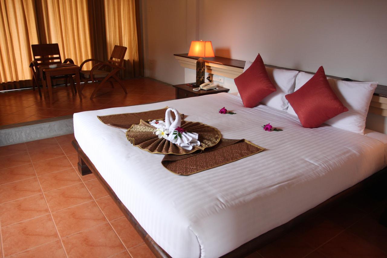 Circle Phuket & 4* Kamala Beach