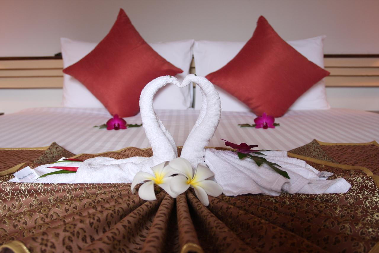 Circle Phuket & 4* Kamala Beach