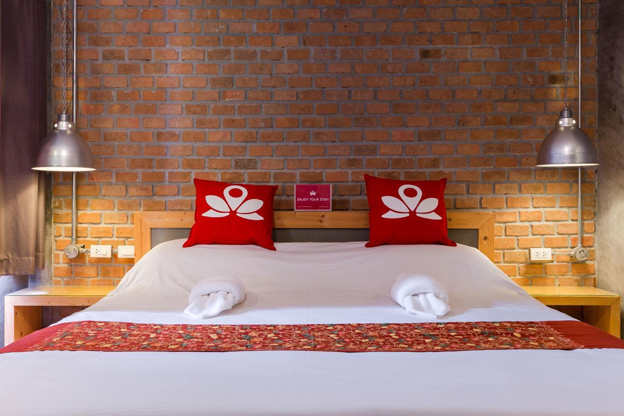 Zen Roundabout Karon 2* Phuket
