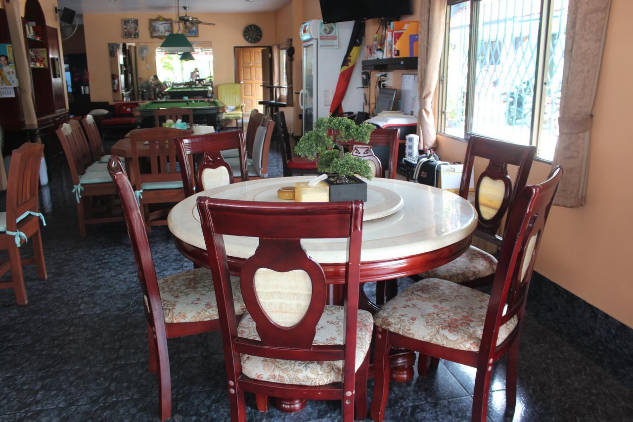 Martin's Swiss * Patong