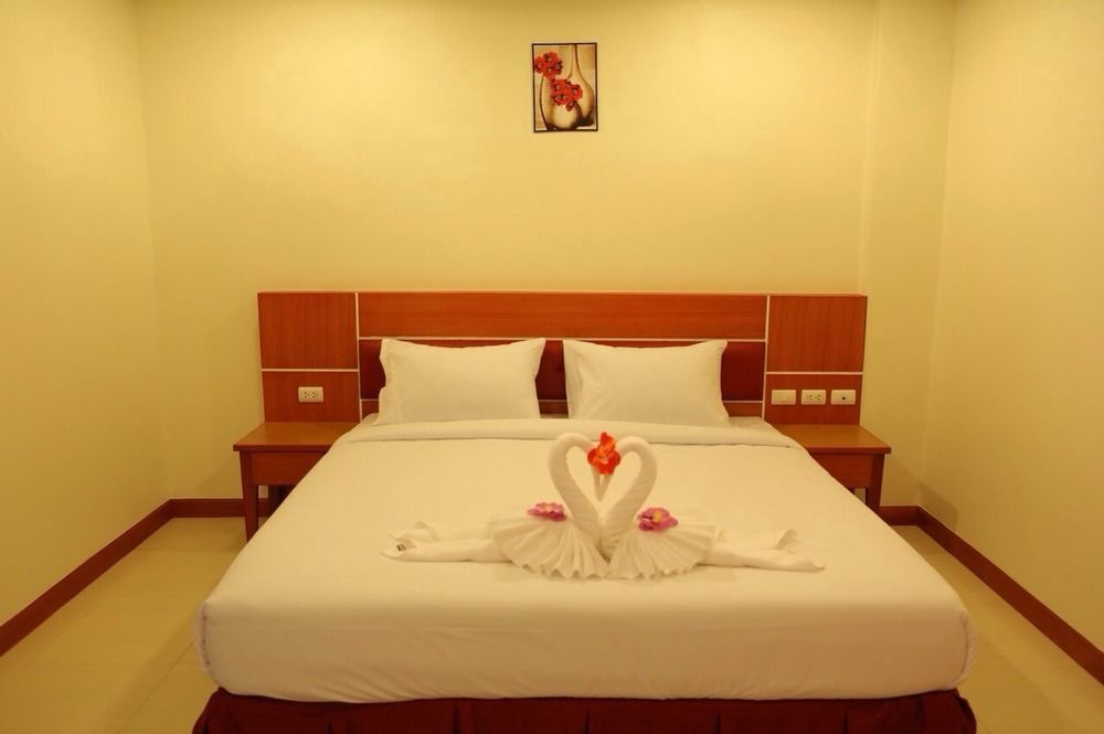 Fulla Place 3* Patong