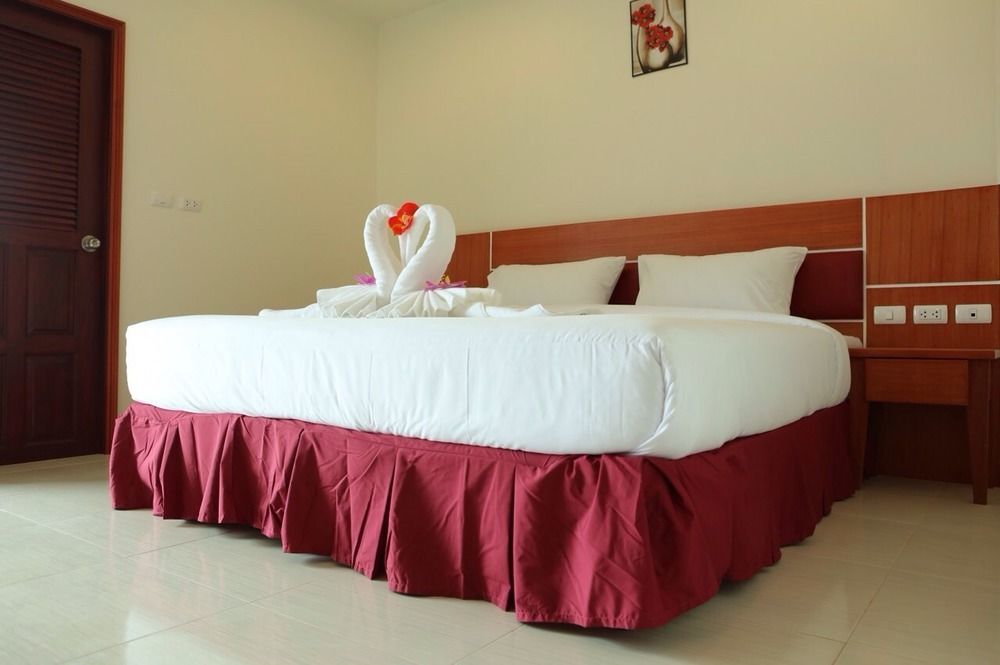 Fulla Place 3* Patong