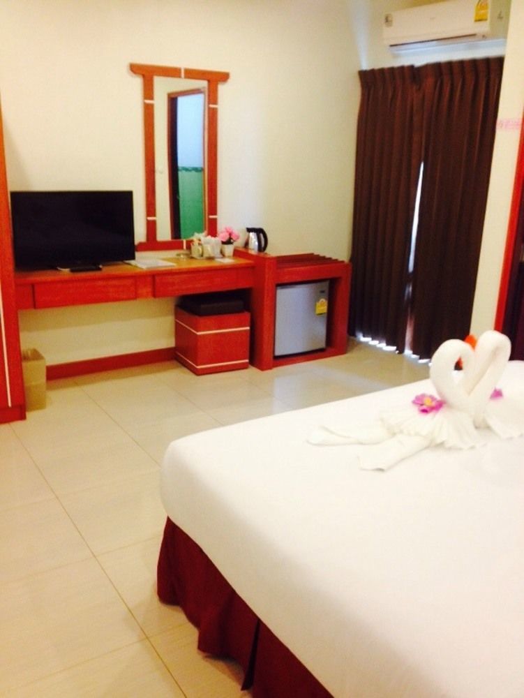 Fulla Place 3* Patong