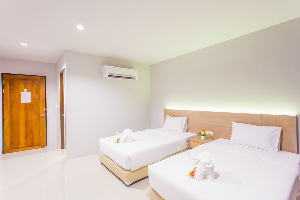 The Pillow Phuket 3* Rawai