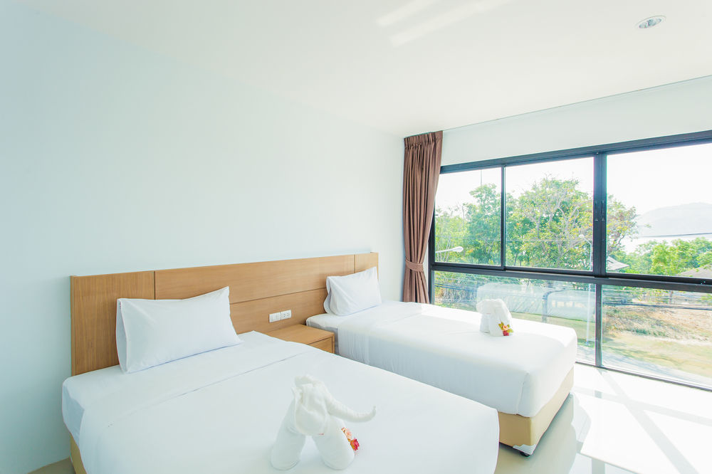 Hotel The Pillow Phuket 3*