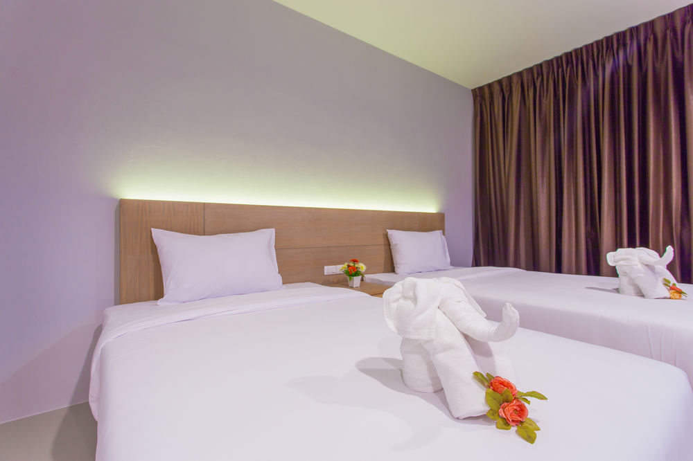 The Pillow Phuket 3* Rawai