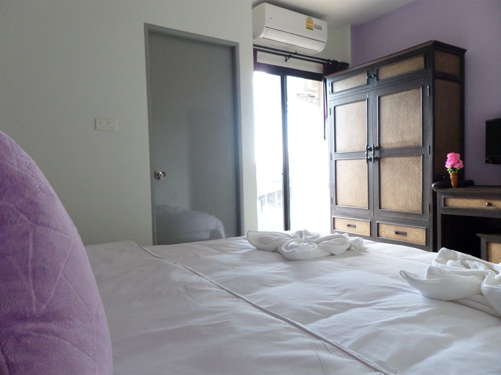 Hotel Butterfly Phuket 2*